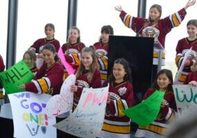 vancouver-womens-hockey-team-announcement-april-23-01.JPG;w=960;h=640;bgcolor=000000